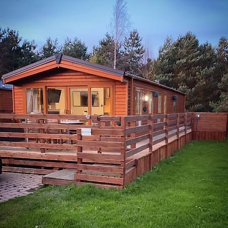 Hazel Oaks, Beautiful Lodge With Hot Tub - Sleeps 6 - Felmoor Park Morpeth Zewnętrze zdjęcie