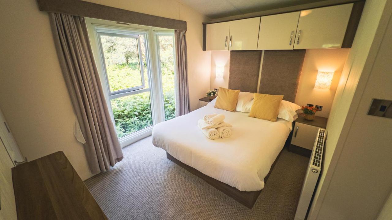 Hazel Oaks, Beautiful Lodge With Hot Tub - Sleeps 6 - Felmoor Park Morpeth Zewnętrze zdjęcie