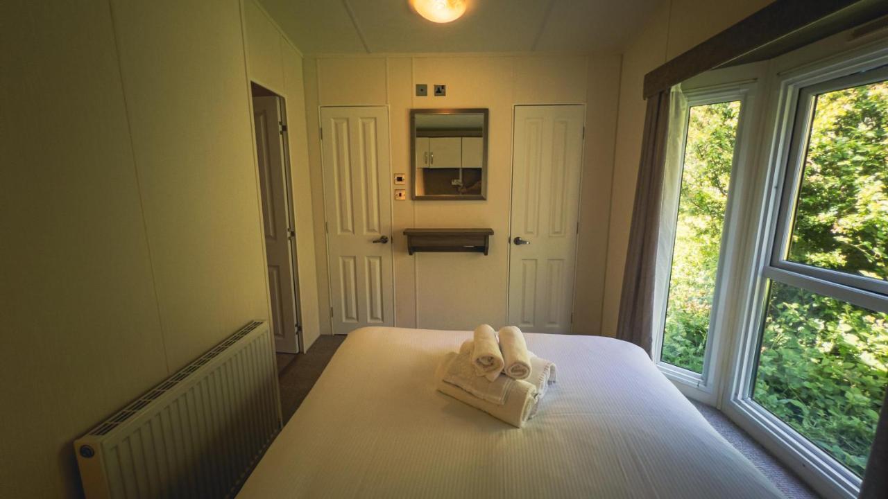 Hazel Oaks, Beautiful Lodge With Hot Tub - Sleeps 6 - Felmoor Park Morpeth Zewnętrze zdjęcie